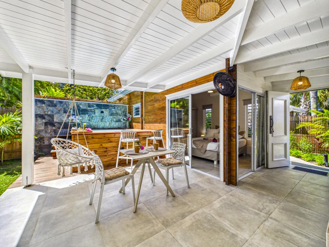 6.Guadeloupe Sainte-Rose- location villa 2 personnes-piscine